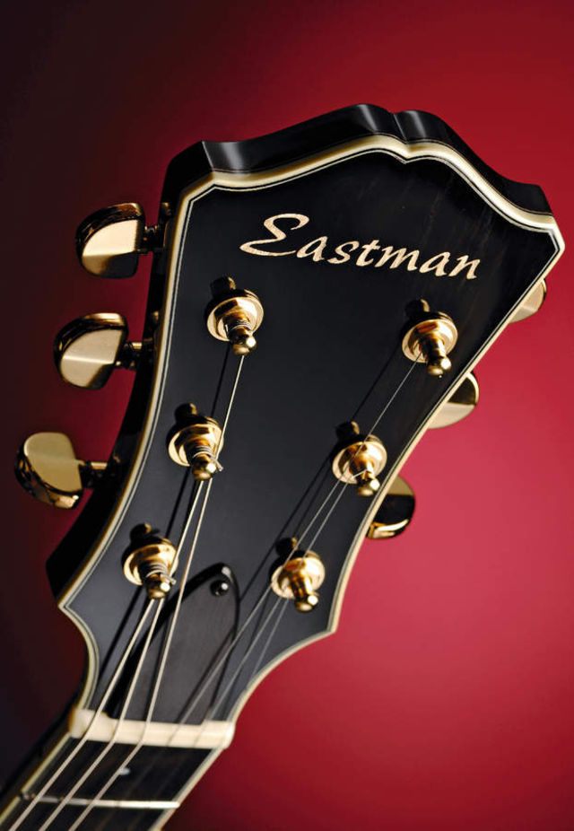 A flared peghead is 'jazz', but it also means steep G- and D-string angles at the nut. A flared peghead is 'jazz', but it also means steep G- and D-string angles at the nut.